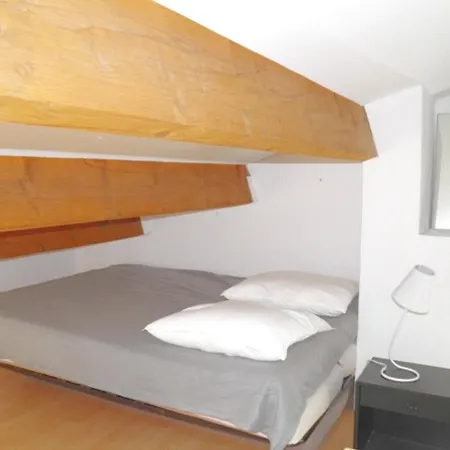 2 Pieces Mezzanine, Terrasse, Parking Et Climatisation A - Fr-1-338-123 *